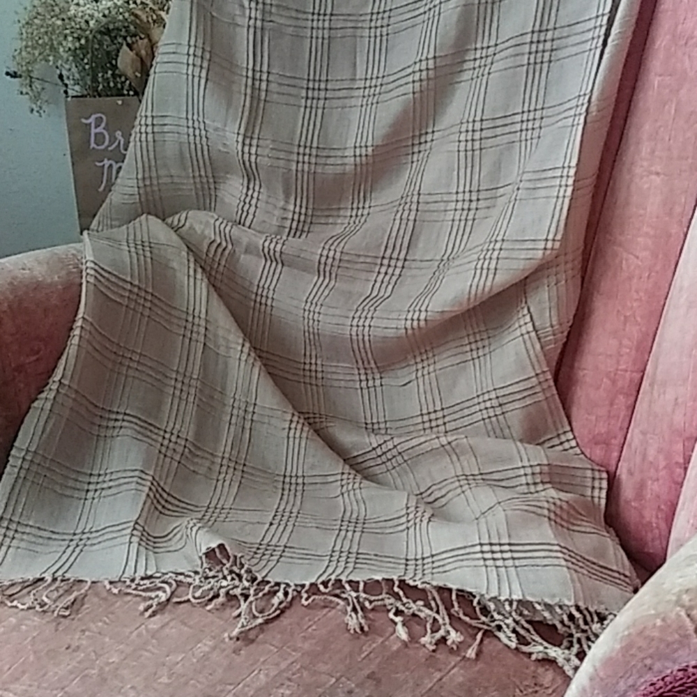 Joe Boxer, Beige Scarf